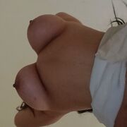 Emnhoanhvailon