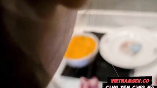 Phần 2 địt em hầu gái dưới bếp