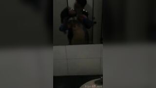 Trend mới , vừa chịch vừa selfie