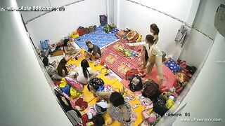 Xem cảm phòng nghỉ các em gái