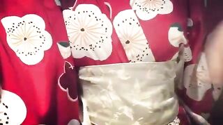 Kimono show vú