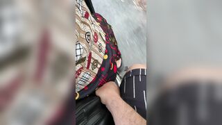 Chị dâu chở đi thấy  đít to quá mò luôn