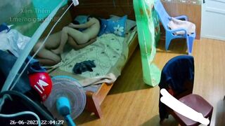 Em gãy đúng chỗ ngứa, đang coi sex nứng