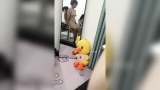 Clip Sex Dương Ngọc Trâm Date Lần Đầu Trong Nhà Nghỉ 2