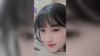 Đăng những clip nhảm nhí không biết có ai xem không