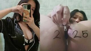 Con Đĩ Dâm 2k7 Đi Chơi Lễ  Với Cái Lồn Ngập Tinh