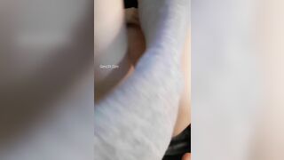Clip Sex Gái Trung Quốc Móc Bướm Không Lông Với Cu Giả