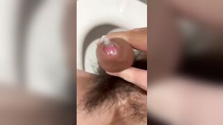 nghĩ đến chị gái rồi sục cặc