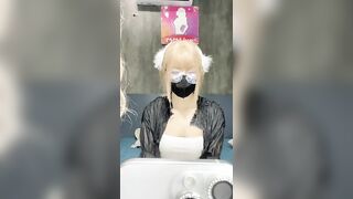 2 em gái xinh live fb 5