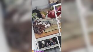 Ae nhìn thấy cảnh này thì nên làm gì