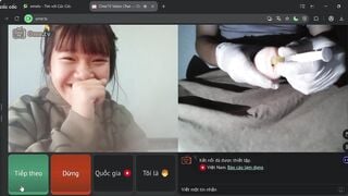 ometv em teen lần đầu được thấy cái lồn giả