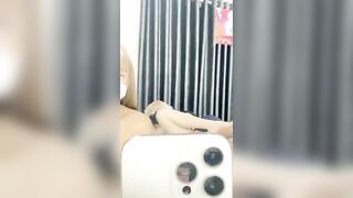 2 em gái xinh live fb 6