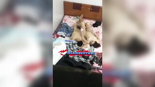 Quay Lén Mấy Em Gái Cùng Dãy Trọ Thay Đồ Tắm Chịchh