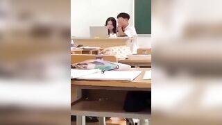 Clip Sex Học Sinh Thpt Cùng Giáo Viên Chủ Nhiệm Tình Tứ Ngay Trong Lớpp