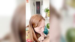 Trả bài cho cô giáo