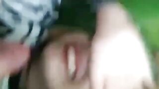 Rủ nhau chịch  bụi chuối (pé lầy)