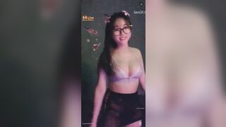 Em Huệ Nhi Làm LG Display Đào Ngon Chat Sex Kín Leakk