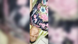 Sờ lồn mẹ vk thằng bạn 3