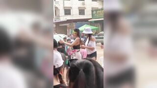 Lễ hội bên Thái Lan