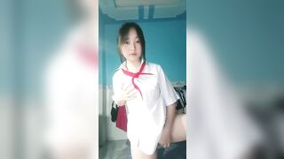 Cô bé quàng khăn đỏ