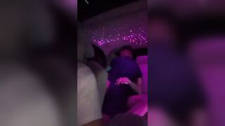 Gái tướng ngon bị nện từ trên xe rồi lôi vào...
