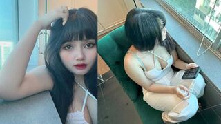 Thanh Vy Vú To Siêu Múp Địt Em Nó Rênn Ư Ử