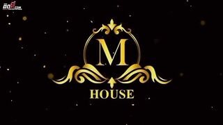 คลิป Xxx PornThai เจ๊แนนซี่ เจอจับเย็ดในครัว M-House