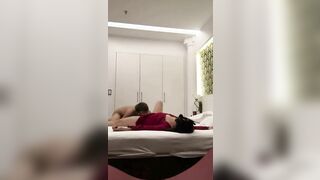 Thuê trai bà địt rồi bị chồng phát hiện cực hay