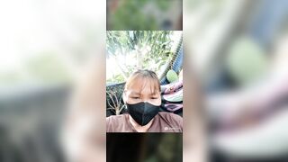 Trốn chồng leo lên cây xoài thủ dâm