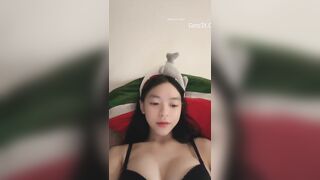 Hot Girl Huyền Trang Lộ Clip Show Hàng Cực Phẩmm