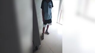 Giáo Viên gạ gẫm học sinh vào nhà vệ sinh địt nhau