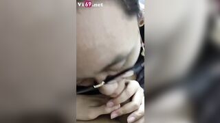 Đang bú cu ngon lành thì anh xuất tinh làm em dỗi luôn 2