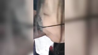 Lén cho con bạn thân bú cu trong nhà vệ sinh