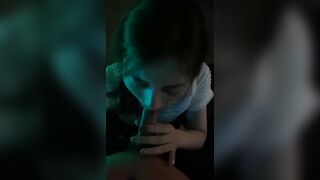 Gái xinh bú cu 6
