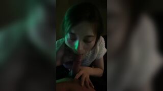 Gái xinh bú cu 6