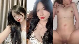 Em đang bú cu ngập mồm nói làm sao được mà anh cứ bắt em nói sướng