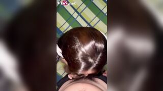 Vợ xinh dâm đãng yêu chiều chồng mọi nơi