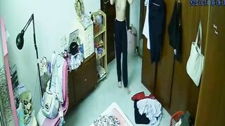 hack cam quay lén bé nữ sinh hàng xóm thay đồ