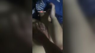 Đụ chị máy bay mũm mĩm bịt mồm đéo dám rên vì sợ hàng xóm nghe thấy