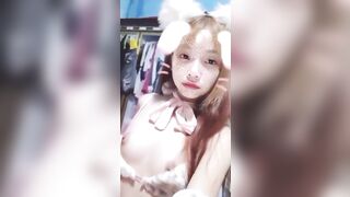 Cosplay thỏ trắng damdang