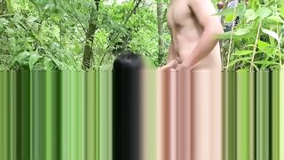 Đi Rừng Mắc Tè Bất Ngờ Bị Đè Ra Địt Luôn Tạii Chỗ