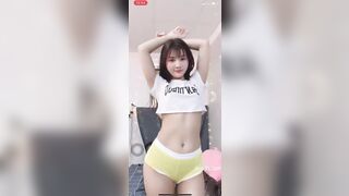 Em Lam Siêu Cuốn Trên Bigo Leak Ra Cho Anh Em Xemm