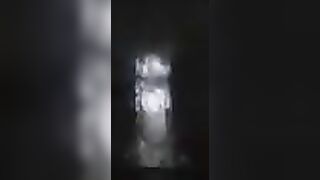 em tắm nè lêu lêu