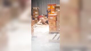 Clip Sex Khu Công Nghiệp Bá Thiện Và Kho Full 6p Sung Sướngg