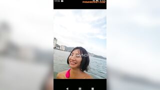 ROSABABY Cô nàng ra ngoài biển để Móc Lồn