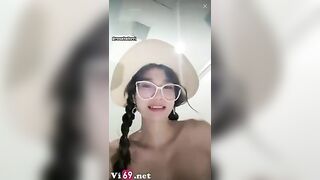 Rosababyvip thủ dâm bắn tùm lum trong wc