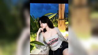 Bé Ngọc Hân Gửi Clip Show Cho Thằng Bạn Thân Sục Cặc