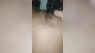 Nước lồn như nước lũ