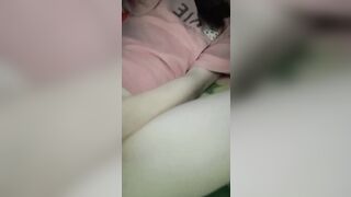 Huỳnh My 2ka10 Vừa Đi học Về Đã Phải Quay Clip Gửi NY