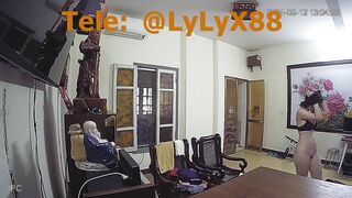 🌸🌸Hack Cam Quay Lén Em Gái Body Cực Xinh🌸🌸